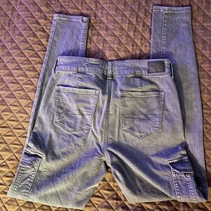 Women’’s American Eagle Relaxed Gray Jeans